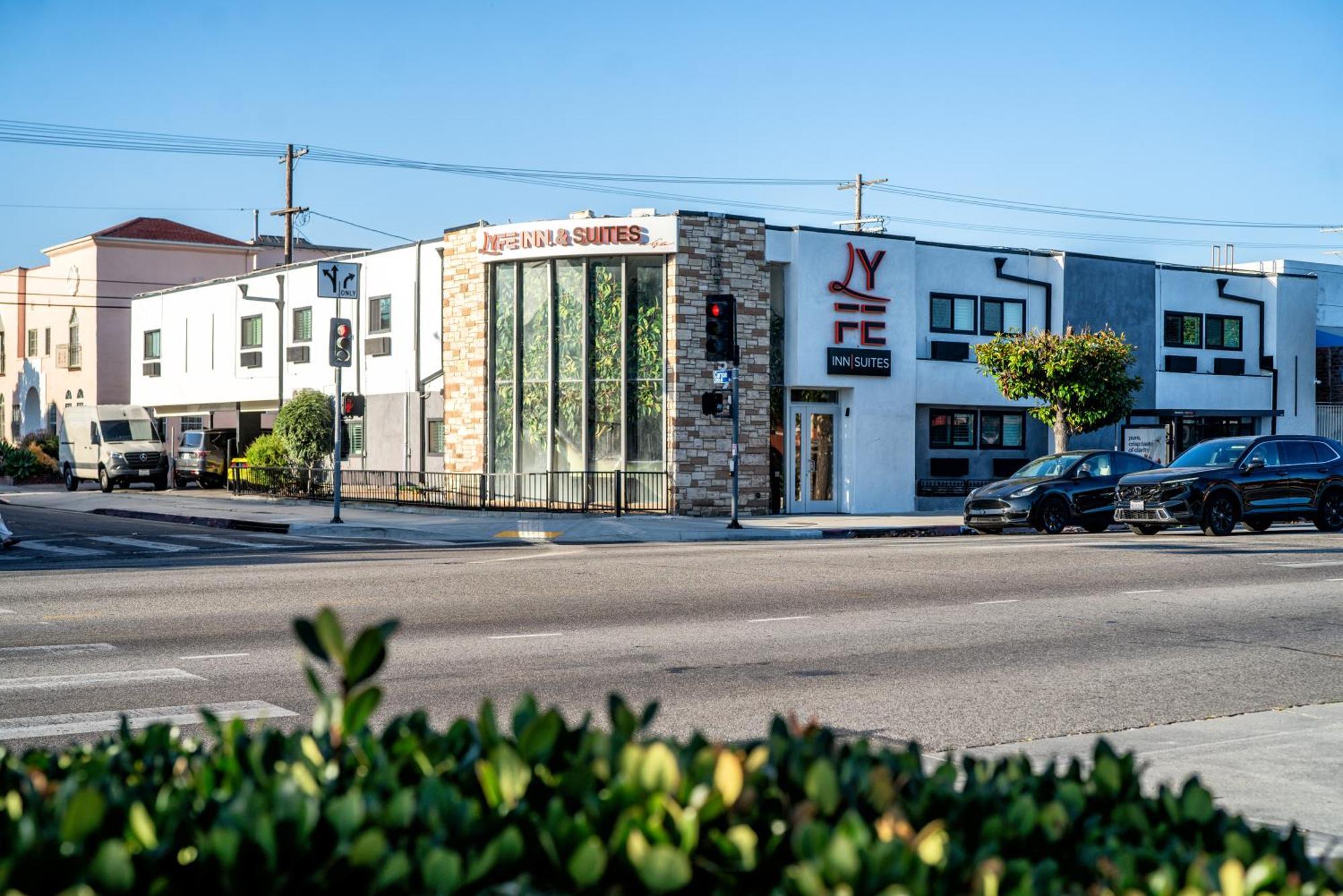 Lyfe Inn & Suites By Aga - Beverly Hills 로스앤젤레스 외부 사진